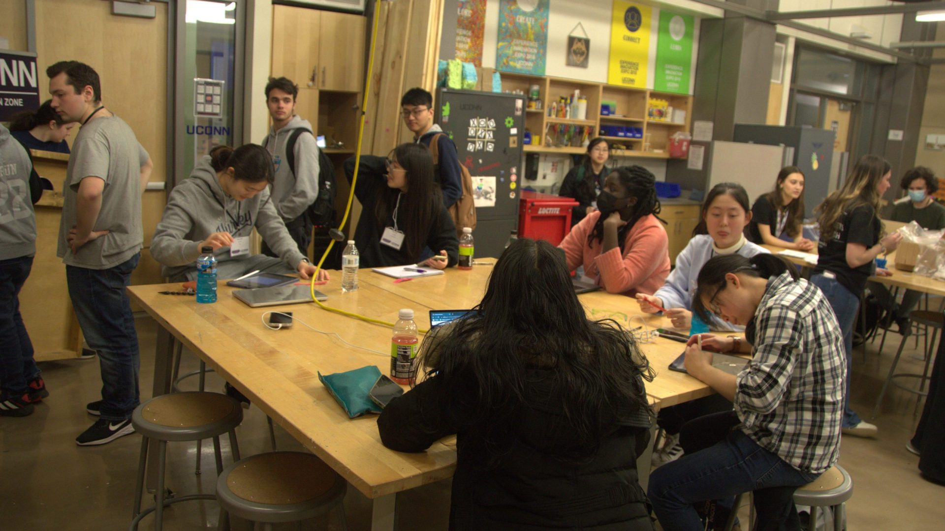 Student participants begin hacking by utilzine the resources at the Innovation Zone!